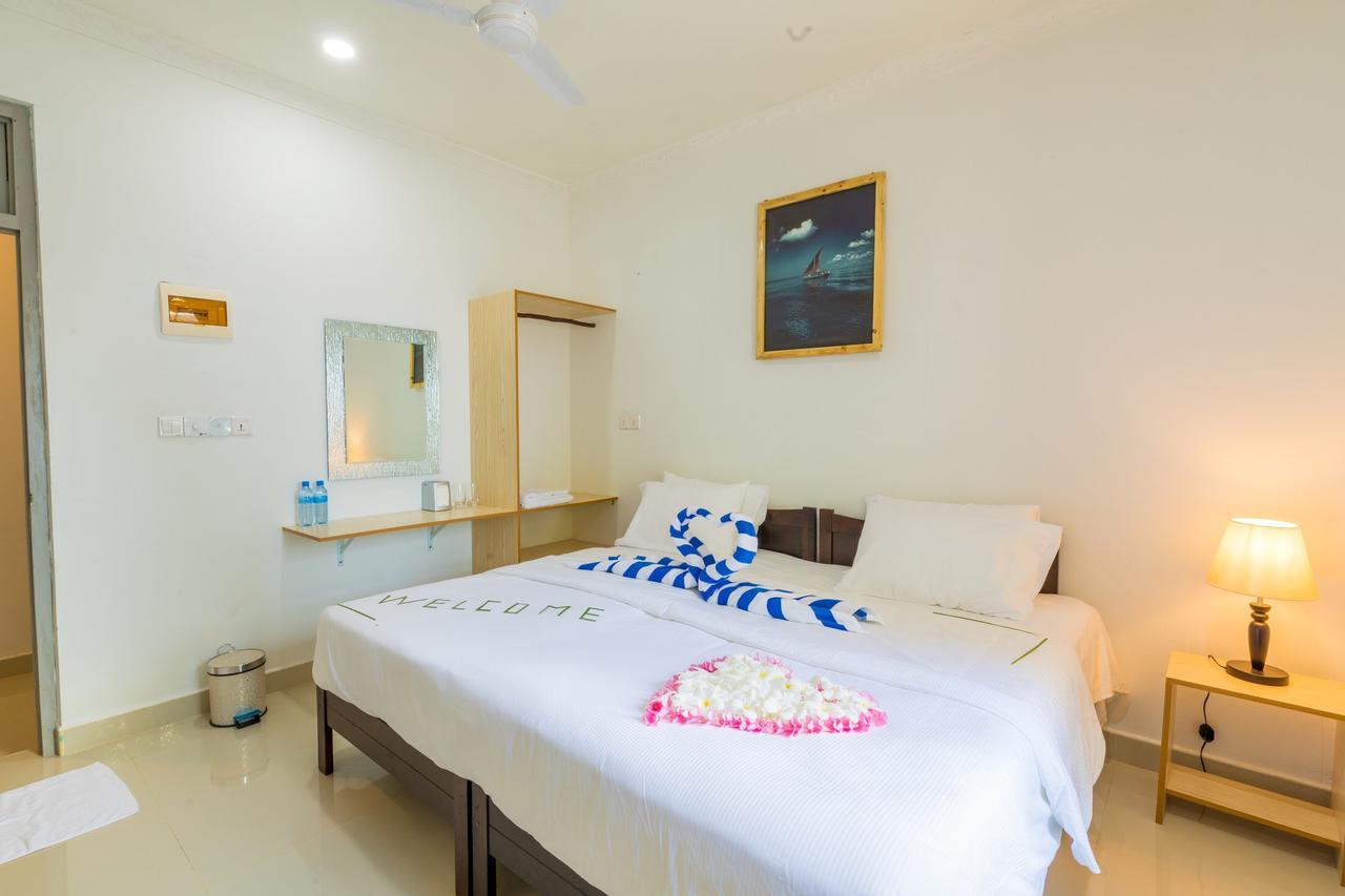 Kirulhiya Maldives Hotel Omadhoo Εξωτερικό φωτογραφία