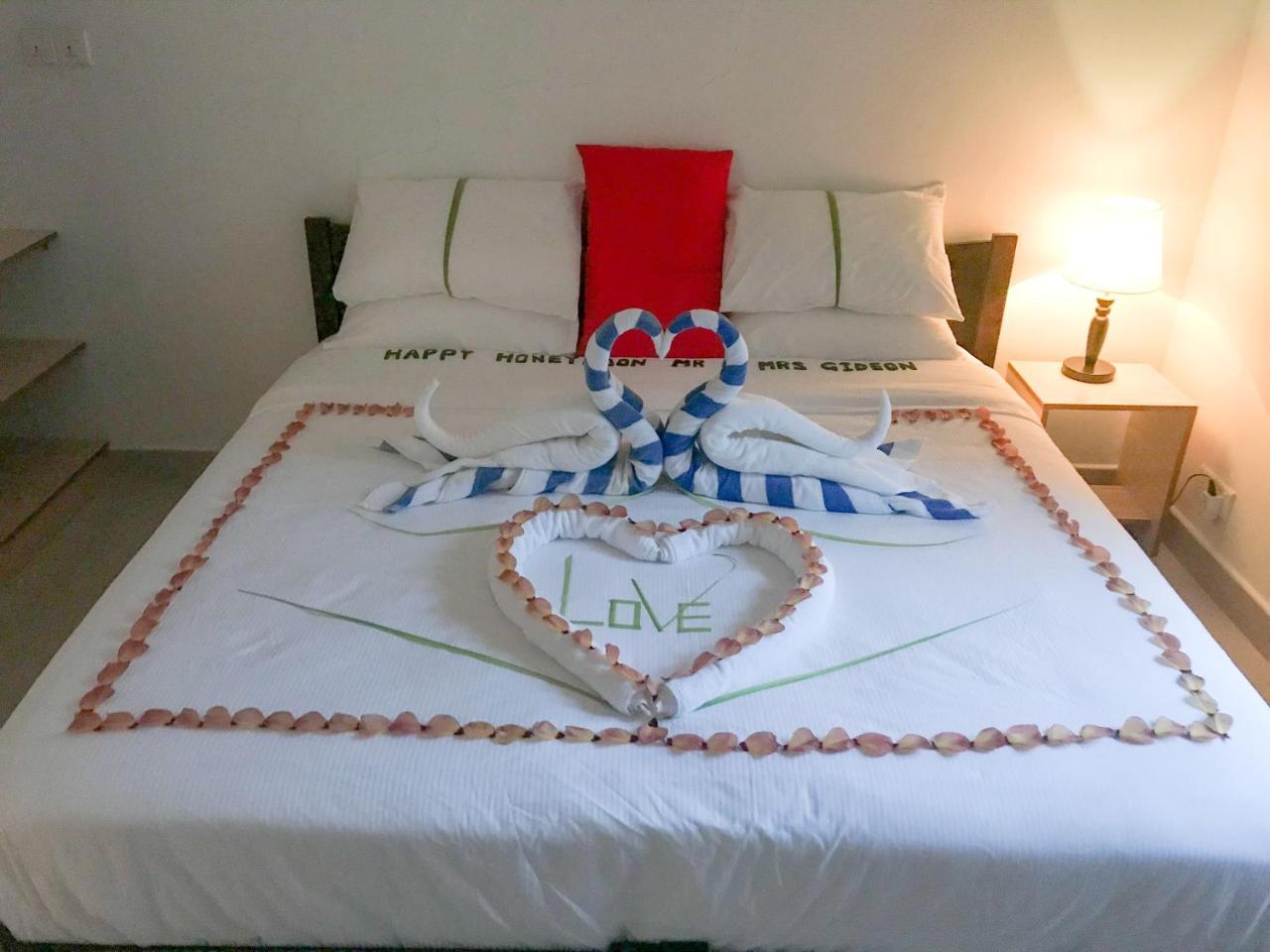 Kirulhiya Maldives Hotel Omadhoo Εξωτερικό φωτογραφία